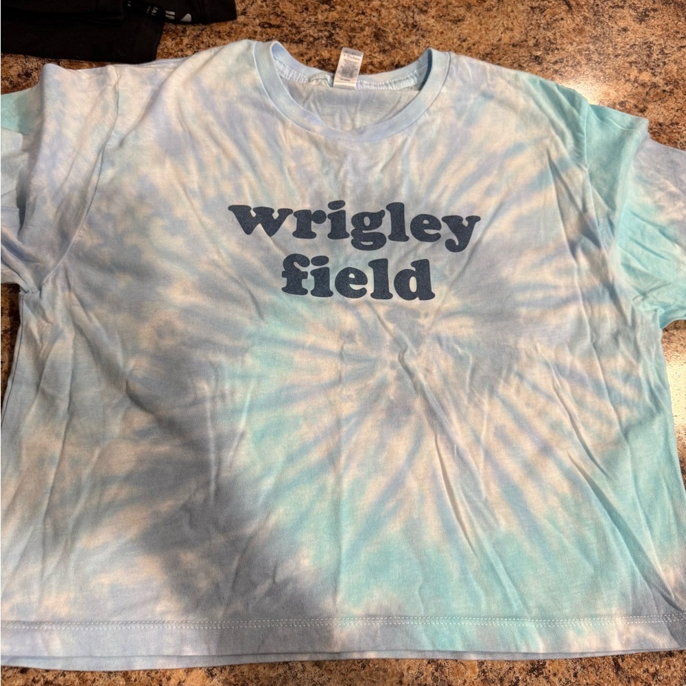 Wrigley Field Cropped Tie-Dye T-Shirt